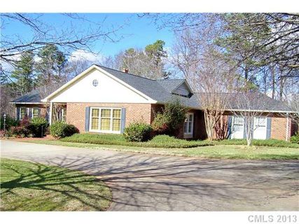 1711 Country Garden Drive