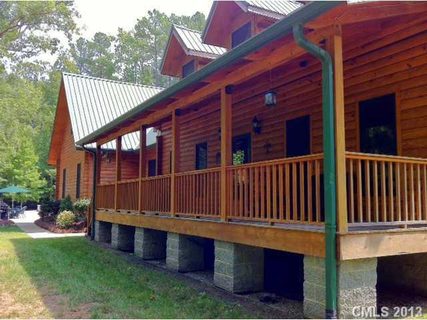 1623 Flowerfield Drive