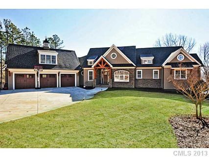 18335 Rosapenny Road sold home in Rosapenny Peninsula, Charlotte, NC