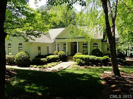 152 Waterford Drive