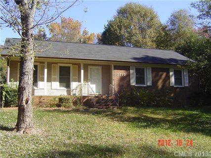 2719 Meadowcliff Drive