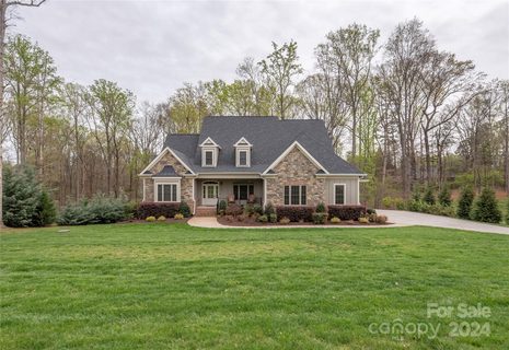 8237 Curico Lane sold home in Irongate, Charlotte, NC