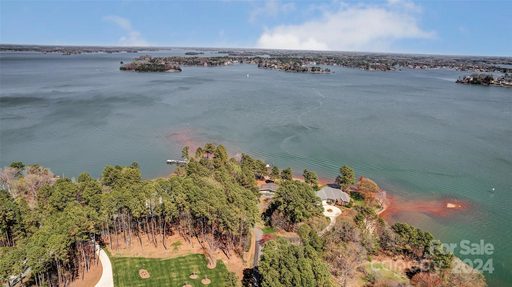 8303 Luckey Point Road sold lot in Luckey Point, Denver, NC