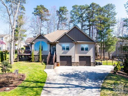 222 Christina Court sold home in Village Creek West, Asheville, NC