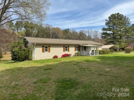6307 Sherwood Lane sold home in Knottingham Forest, Denver, NC