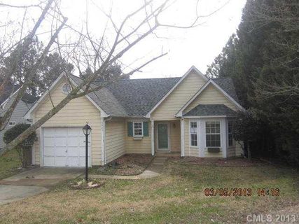 4905 Morning Dew Lane