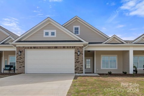 108 B Deer Brook Drive sold townhome in The Townes at Deer Brook, Shelby, NC