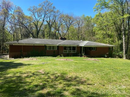 1408 Burtonwood Circle sold home in Burtonwood, Charlotte, NC