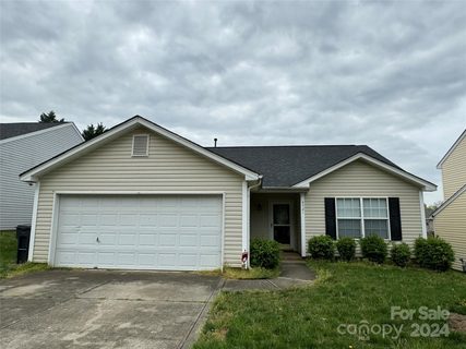 6921 Red Bud Circle