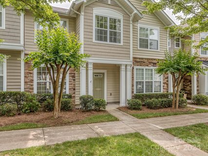 1143 Drummond Lane