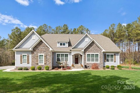 6084 Chimney Bluff Road
