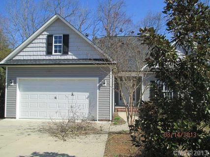 2245 Charles Towne Court