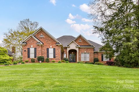Previously sold for $849,900