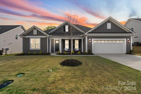 176 Wescot Drive sold home in Kensley, Concord, NC