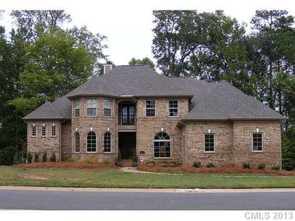 5219 Plantation Ridge Road