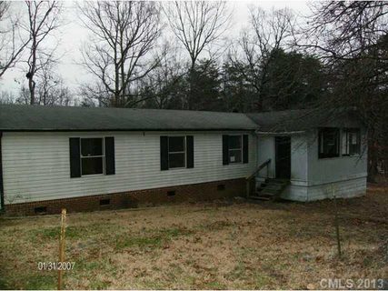 1316 Bowling Green Drive