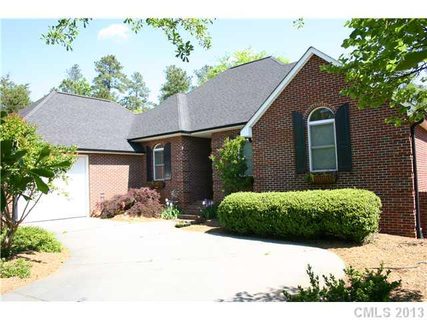 7975 Bay Pointe Drive