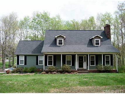 4632 King Crowder Drive