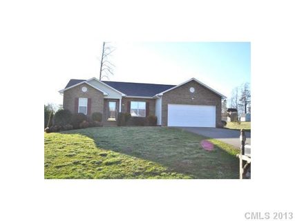 5051 Gateway Drive