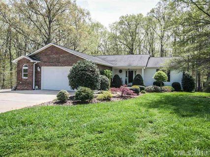 7359 Broad Wing Lane sold home in Eagle Harbor, Sherrills Ford, NC