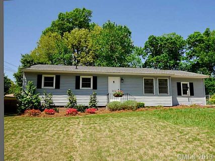 904 Timberlane Drive