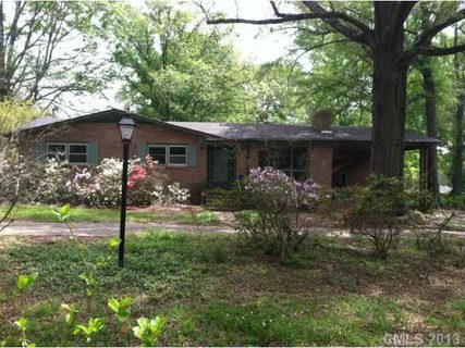 2833 Saluda Road sold home in Oakdale Acres, Rock Hill, SC