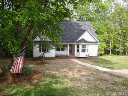 214 Hickory Lane sold home in Hickory Cove, Salisbury, NC