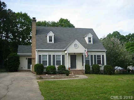 1904 Waverly Drive