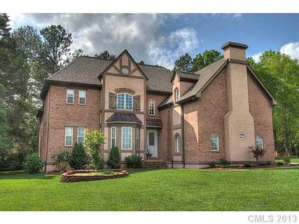 Previously sold for $412,000