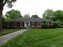 303 W Eleventh Avenue sold home in Gastonia, SC