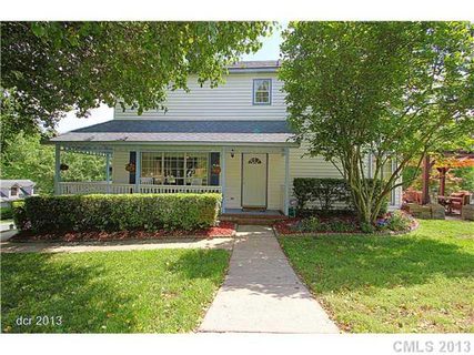 2923 Vestal Place sold home in Stoneridge, Charlotte, NC