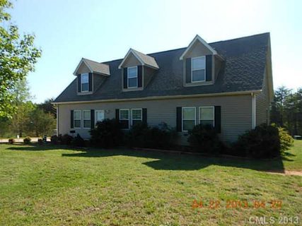 198 Fulbright Road sold home in Patriots Point, Stony Point, NC