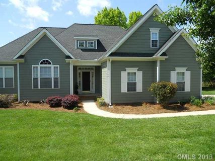 142 Turnberry Lane sold home in St Andrews Village, Mooresville, NC