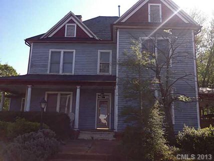 603 S Race Street