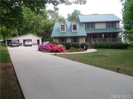 294 Farmstead Lane sold home in Farmstead, Mooresville, NC