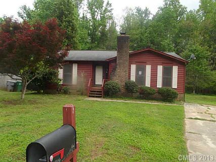 3004 Chenango Drive sold home in Stoneridge, Charlotte, NC