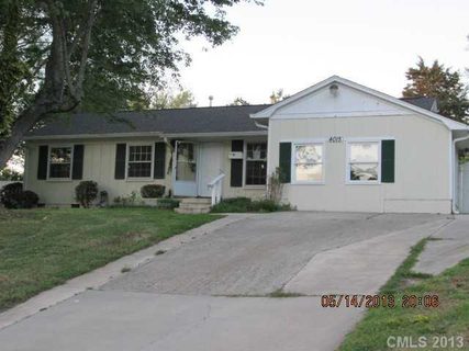 4015 Woodleaf Road