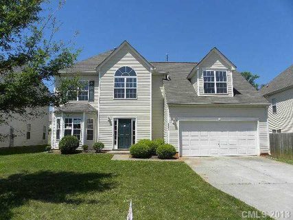 5521 Thompson Road sold home in Sunset On Linda Vista, Charlotte, NC