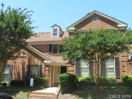 8960 Providence Colony Drive sold home in Providence Colony, Charlotte, NC