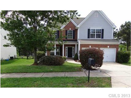 112 Vance Crescent Drive