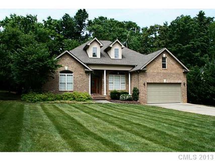 10432 Crestwood Drive