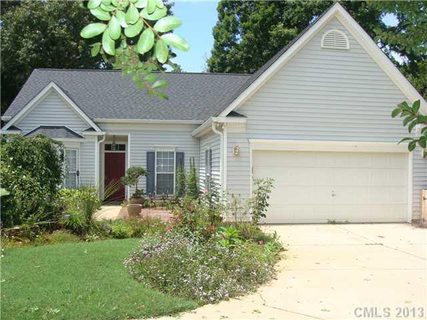 17105 Grenache Court sold home in Bordeaux, Cornelius, NC