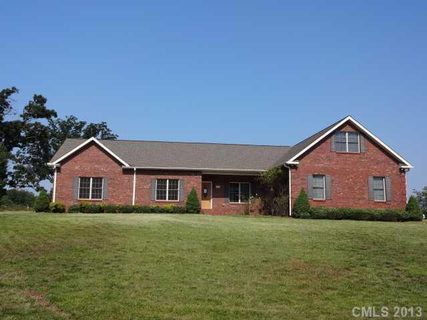 199 Winding Brook Way L23