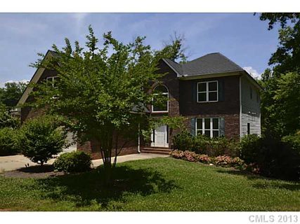 7351 Gabriel Street sold home in Caccia Cove, Sherrills Ford, NC