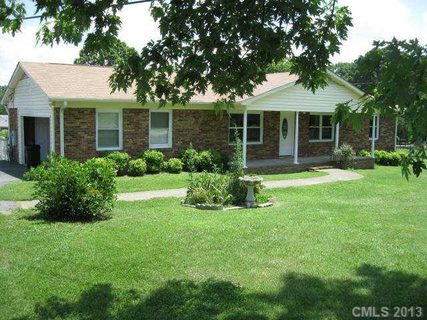 221 Quail Drive sold home in Rocky Knolls Acres, Dallas, NC