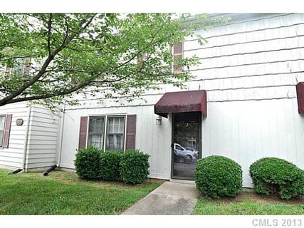 2222 Yorkhills Drive 3 sold condo in Timberstone, Charlotte, NC