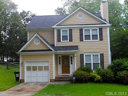 7528 Swedish Ivy Lane