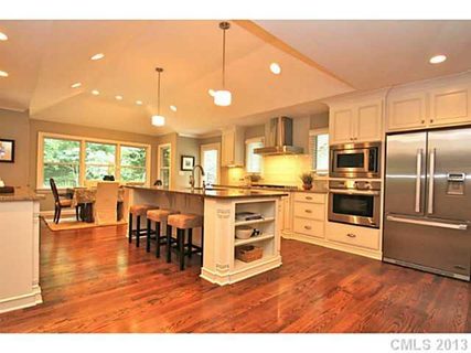 Previously sold for $785,050