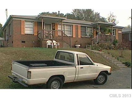 112 Crestway Circle