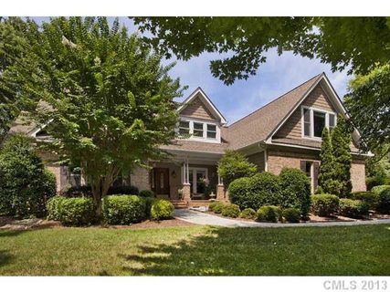 111 Castle Bay Court